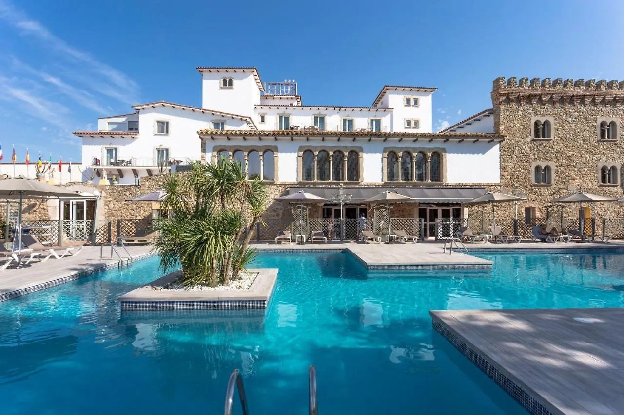 Hotel Castell Blanc エンプリアブラバ