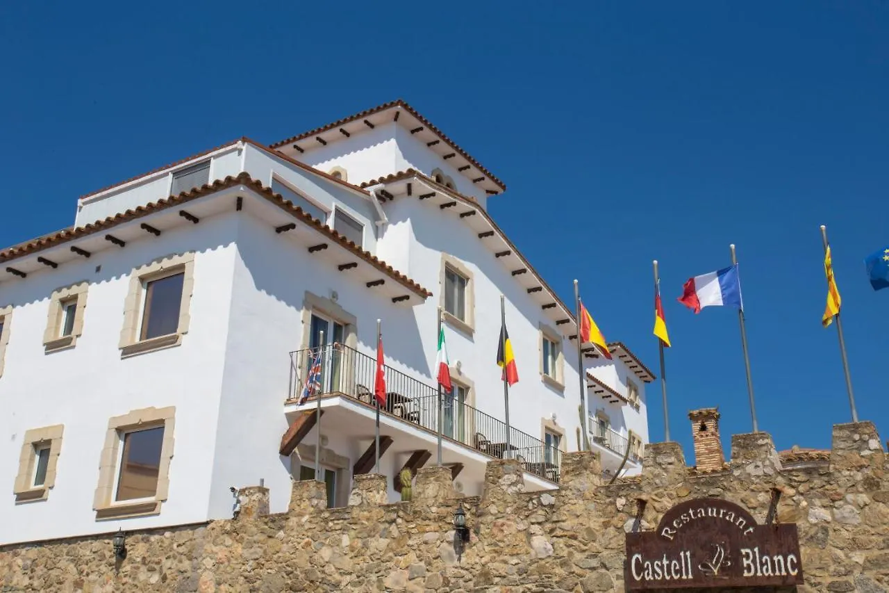 Hotel Castell Blanc 엠푸리아브라바 3*,  스페인