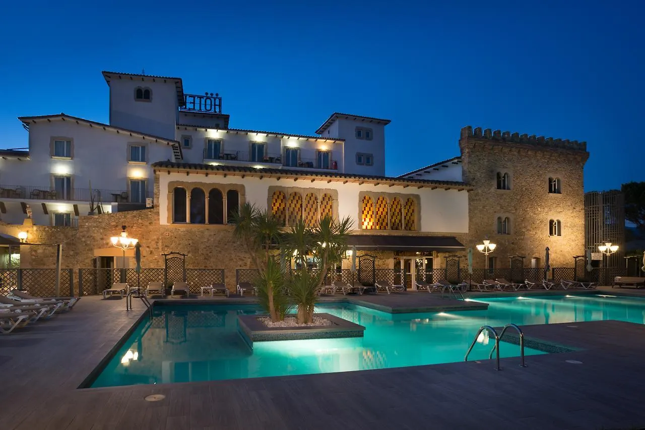 ***  Hotel Castell Blanc 엠푸리아브라바 스페인