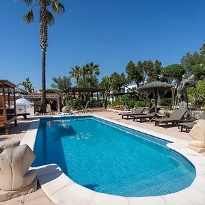 https://villa-can-cardona.balearic-islands.net